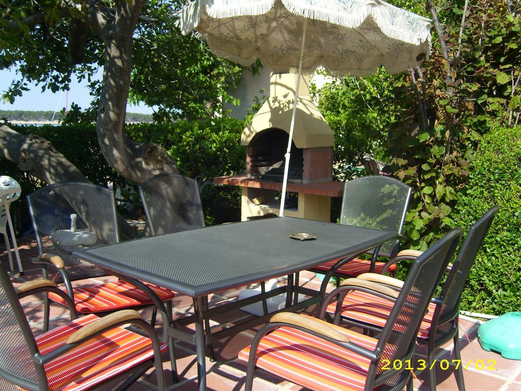 Apartments Antica Rab Town Exterior foto